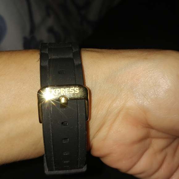 EXPRESS WATCH - Picture 2 of 2